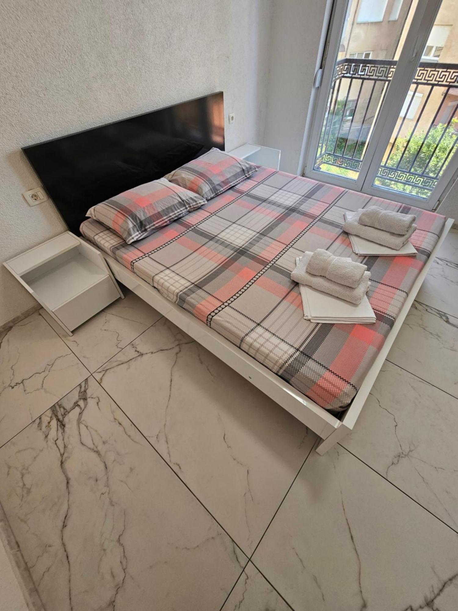 Xxl Apartments City Centar Битоля Екстериор снимка